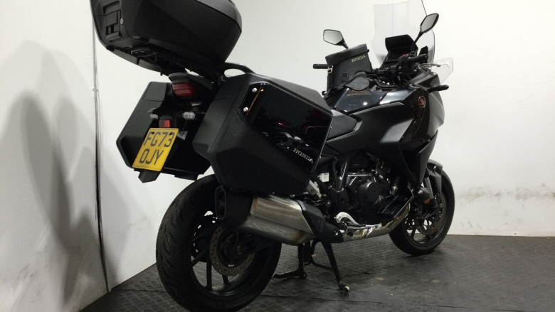 (23MY) Honda NT1100 Manual